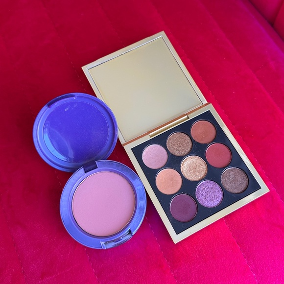 MAC Lunar New Year Eyeshadow Palette & MAC x Lisa Powder Blush - Picture 2 of 6